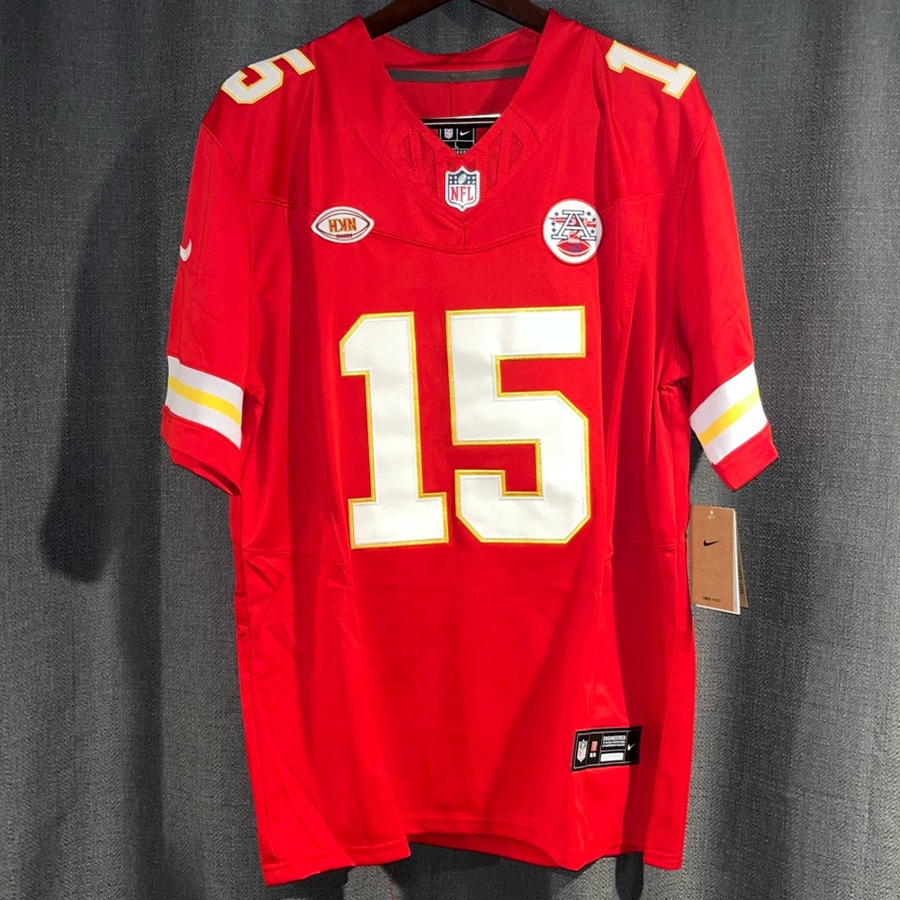 Patrick Mahomes #15 | Kansas City Chiefs | Size: L | **THIS IS AN ERROR JERSEY**